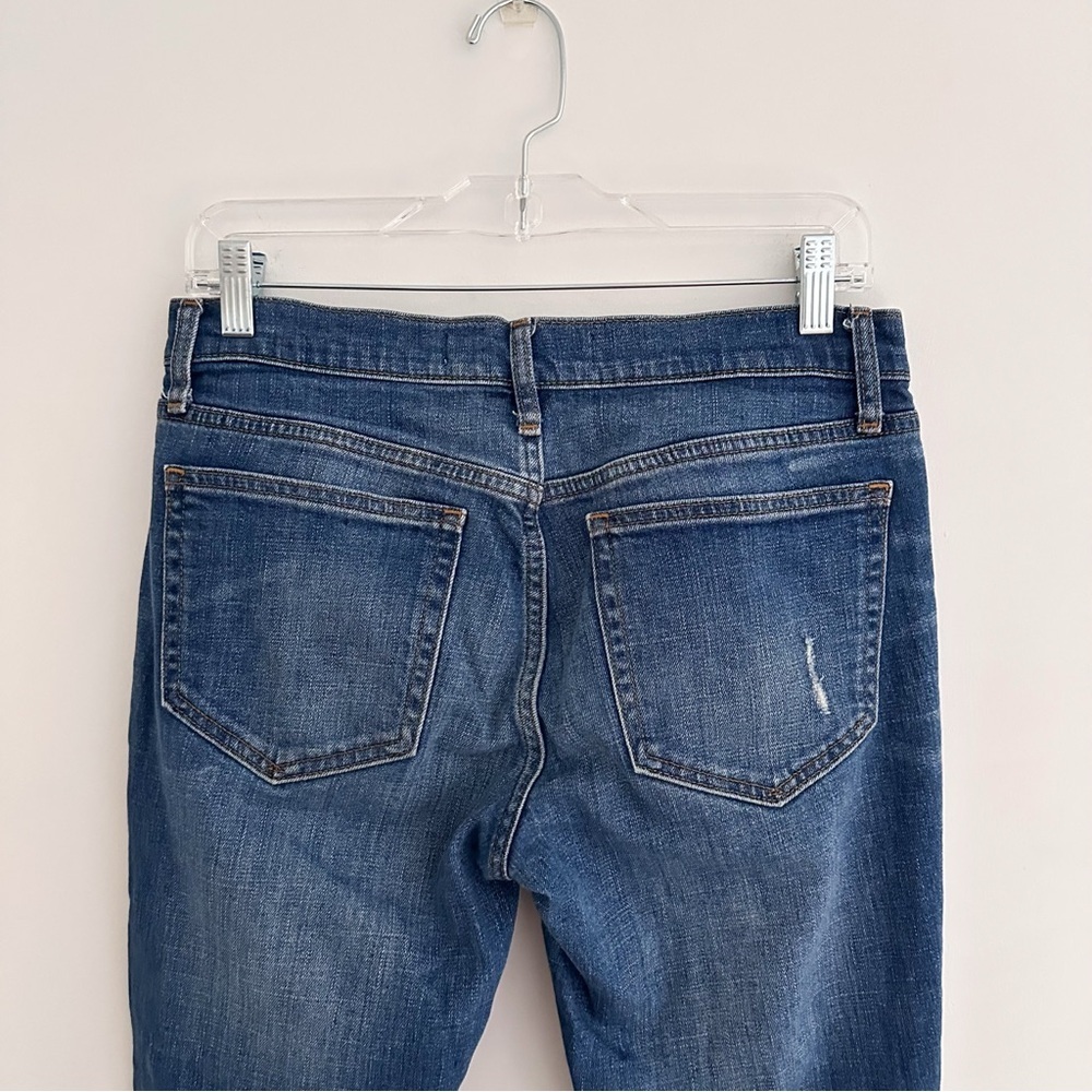 Gap 1969 Best Girlfriend Distressed Jeans With Released Hem Vintage Wash Size 27 - Picture 6 of 7